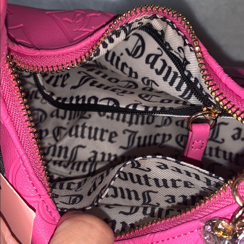 Juicy Couture Pink Hobo Shoulder Bag with Heart Clasp - Picture 6 of 10